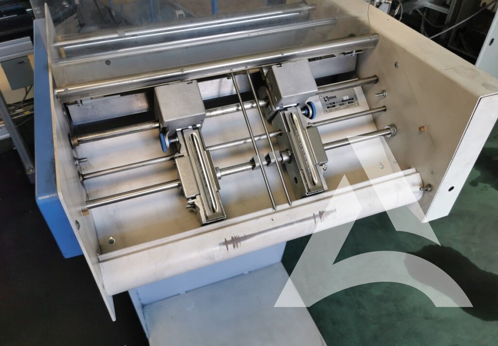 Aligneur de ligne de production industrielle nettoyé