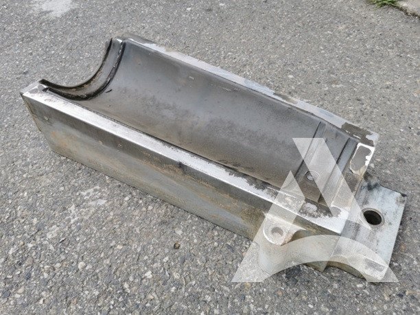 Moule industriel pour fabriquer des tuiles, à entretenir