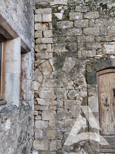 Restauration d'un Mur en pierre de chateau