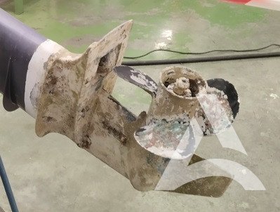 Moteur d'hélice marine en alliage