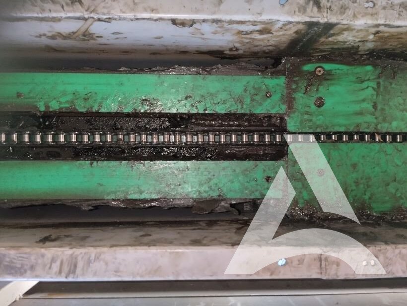 Chemin de guidage plein de graisse