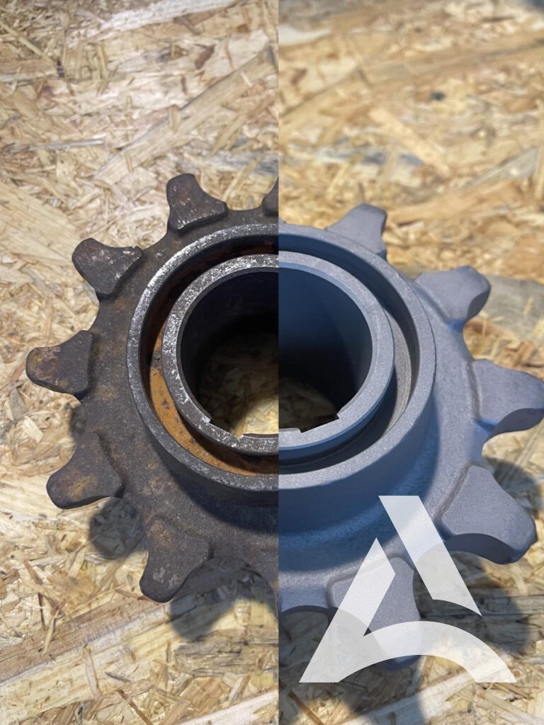 AVANT/APRES Traitement de surface d'un Pignon de transmission en acier corrodé