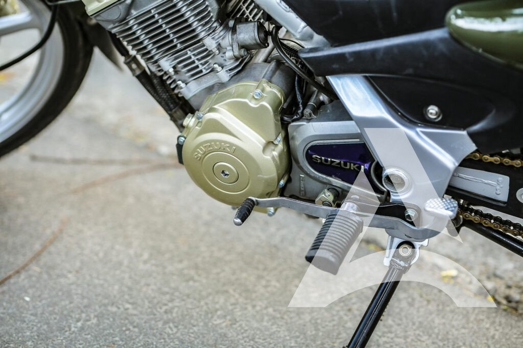 Axe de moto